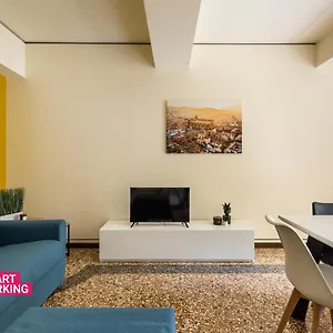 strada-maggiore-apartments-by-wonderful-italy.emilia-romagnahotels.net/